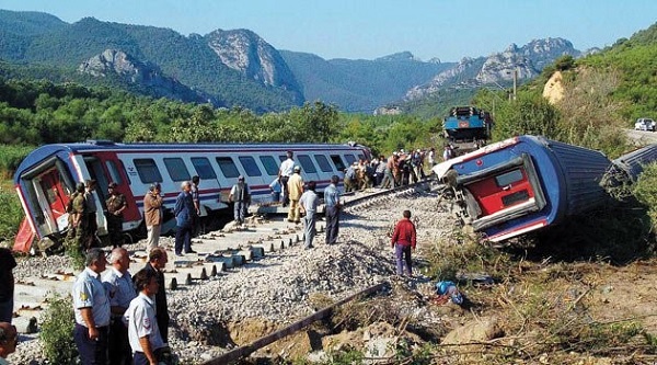 turkiye-tren-kazasi