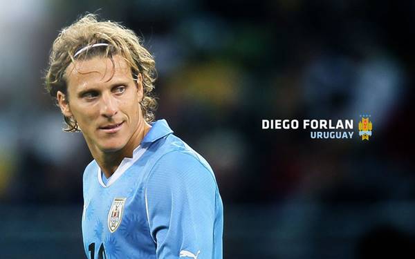 diego-forlan-uruguaya-taraftar-toplayan-futbolcu-listelist