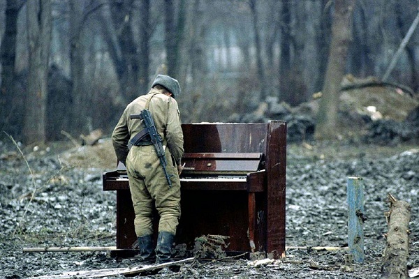 piyano-asker