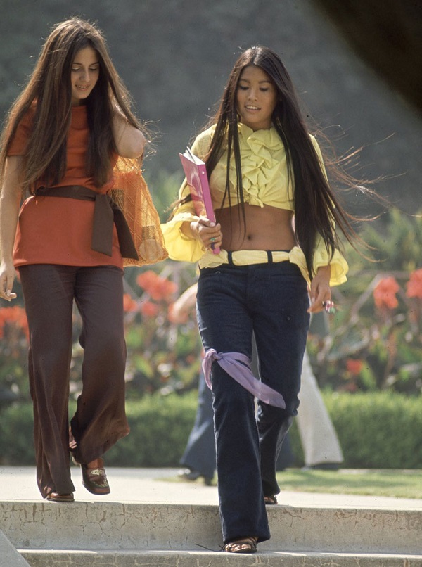 1969-hippie-high-school-fashion-photography-10
