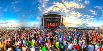 Bu Yaz Seyahat Planlarınızı Alt Üst Edecek 11 Görkemli Festival