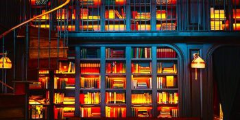 Kahve İçerken Kıraat Da Ettiren, İçinden Kitap Geçen 8 Kafe