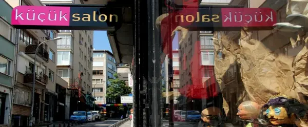 kucuk salon