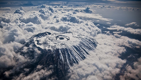 mount-kilimanjaro-from-an-airplane-snow-covered-16