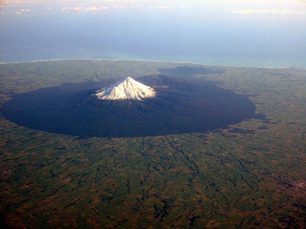 mount-taranaki-volcano-from-an-airplane-aerial-from-above-18