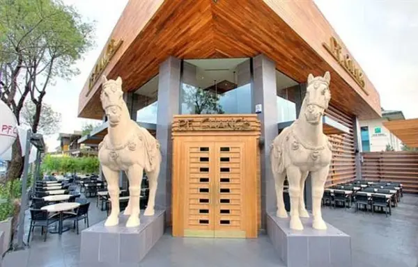 pf-changs