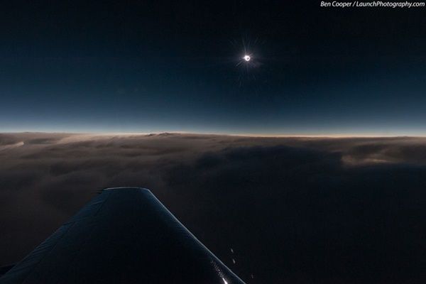 solar-eclipse-from-an-airplane-ben-cooper-25