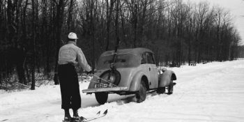 Siyahıyla Beyazıyla 14 Fotoğrafta Vintage Balkan Turu