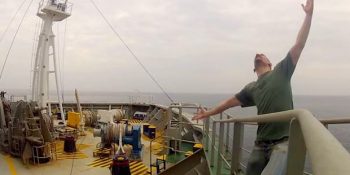 Dünyayı Dev Kargo Gemileriyle Gezmenin Gizli Keyfi