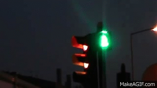 yanan-trafik-lambasi