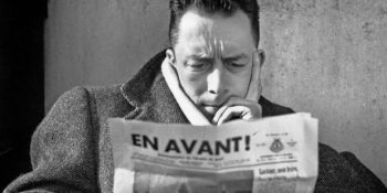 14 Maddede Albert Camus Dünyasına Renkli Bir Bakış