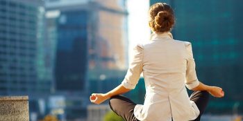 Derhal Meditasyona Başlamanız İçin 6 İç Açıcı Neden