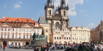 Prag’a Gidip de Dönmeyi Reddetmek İçin 21 Neden