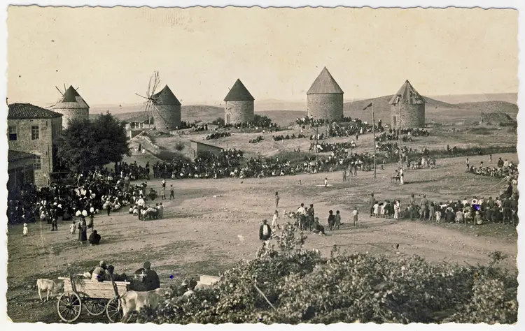 2) BURALARI DA BİR ZAMANLA DUTLUKMUŞ