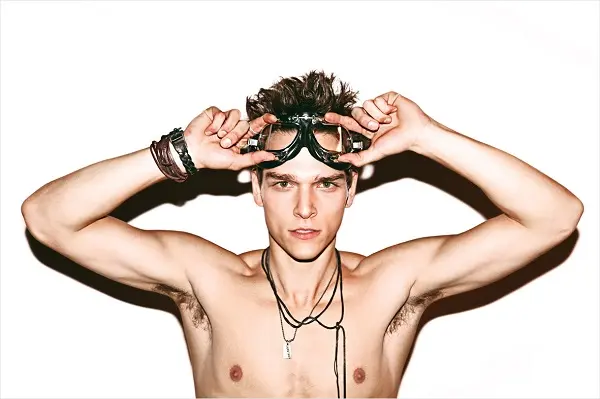 alexandre-cunha-bowen-spring-summer-2013-10