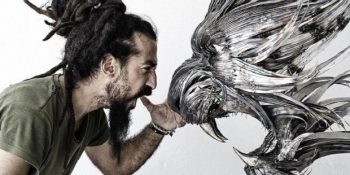 9 Fotoğrafla Türk Sanatçı Selçuk Yılmaz ve Sıradışı Maskeleri