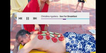 Akıllara Kazınan Ünlü Fotoğraflarına Cuk Oturan 38 Yabancı Şarkı