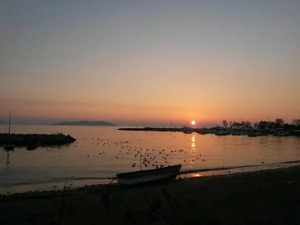 3) BİR GÜNÜN SONUNDA ARZU