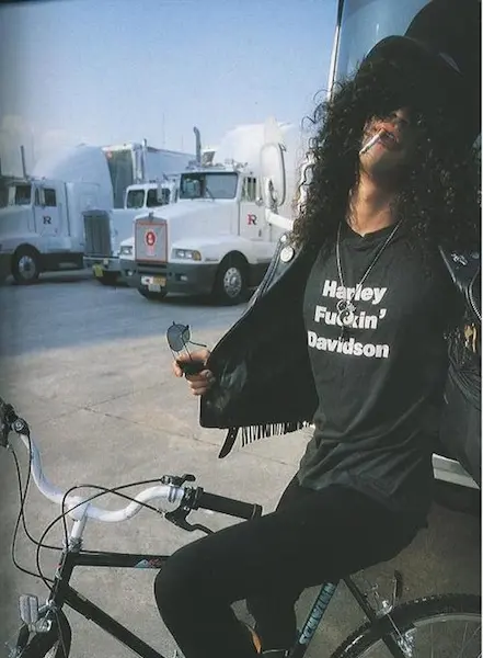 4. Bisikletimle anneannemin xxx Slash