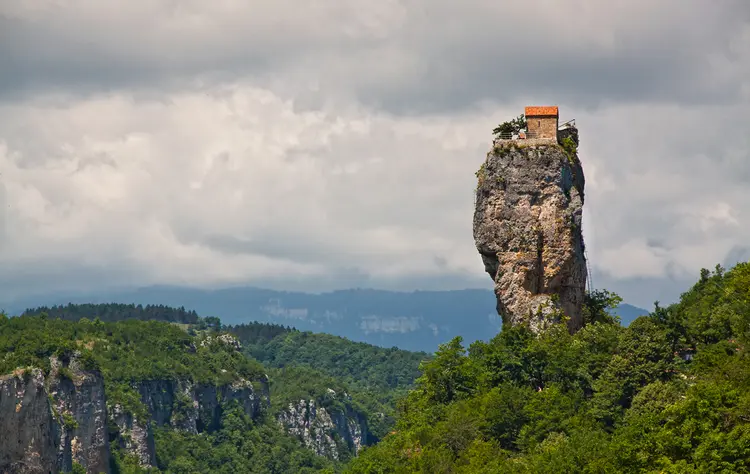 Katskhi_Pillar_Boyutlandirilmis