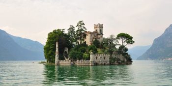 Her Şeyi Bırakıp Tam Şu Anda Olmanız Gereken 8 Fantastik Yer