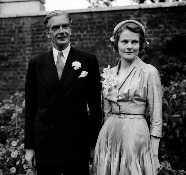 SIR ANTHONY EDEN AND WIFE : 1952
