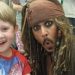 Johnny Depp Jack Sparrow Kılığına Girerek Hasta Çocukların Hayallerini Gerçekleştirirse
