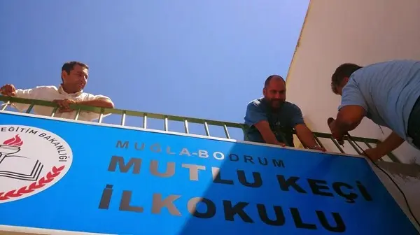 mutlu-keci-ilkokulu-tabela-bodrum