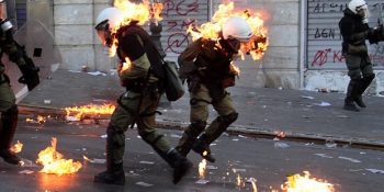 12 Maddede Komşunun Bütün Tadını Kaçıran Yunanistan Krizi