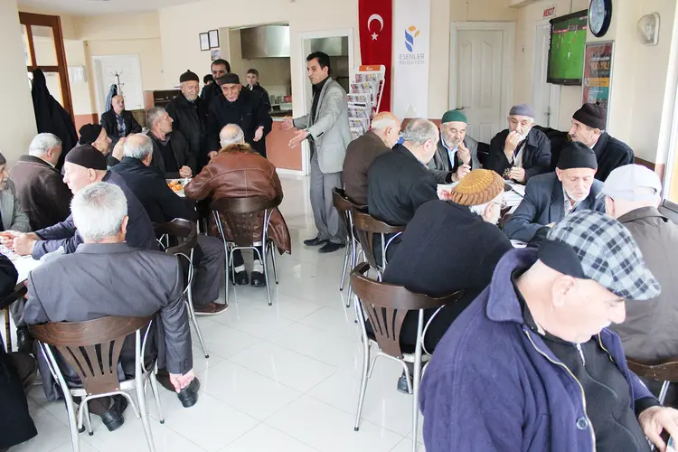 3 - Kıraathane