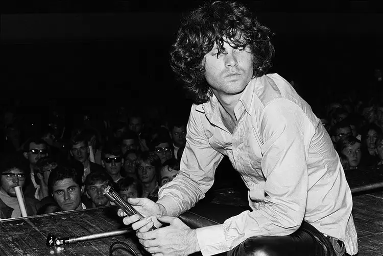 53-28001-jim-morrison-2-1438720902
