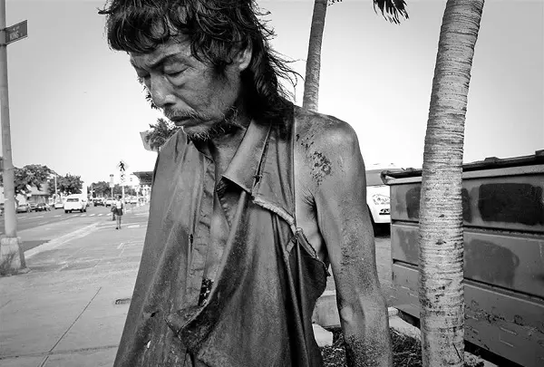 father-homeless-paradise-diana-kim-6