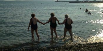 12 Maddede Daha Önce Hiç Deniz Görmemiş Süper Babaanneler Hayallerine Nasıl Kavuştu