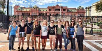 Neredeyse Hem Tatil Yapıp Hem de Üzerine Para Kazanabileceğiniz 8 Maceracı Seçenek