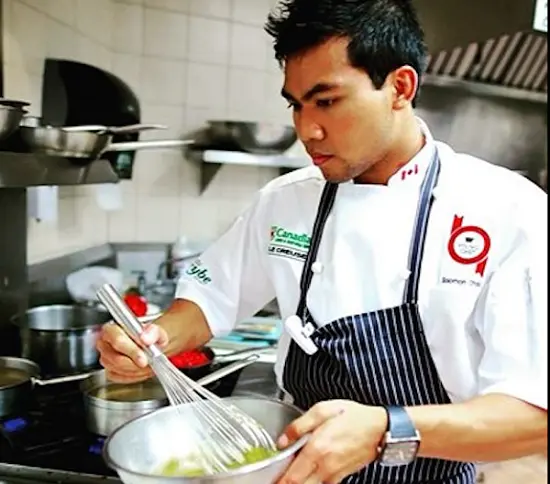 young coouple cook