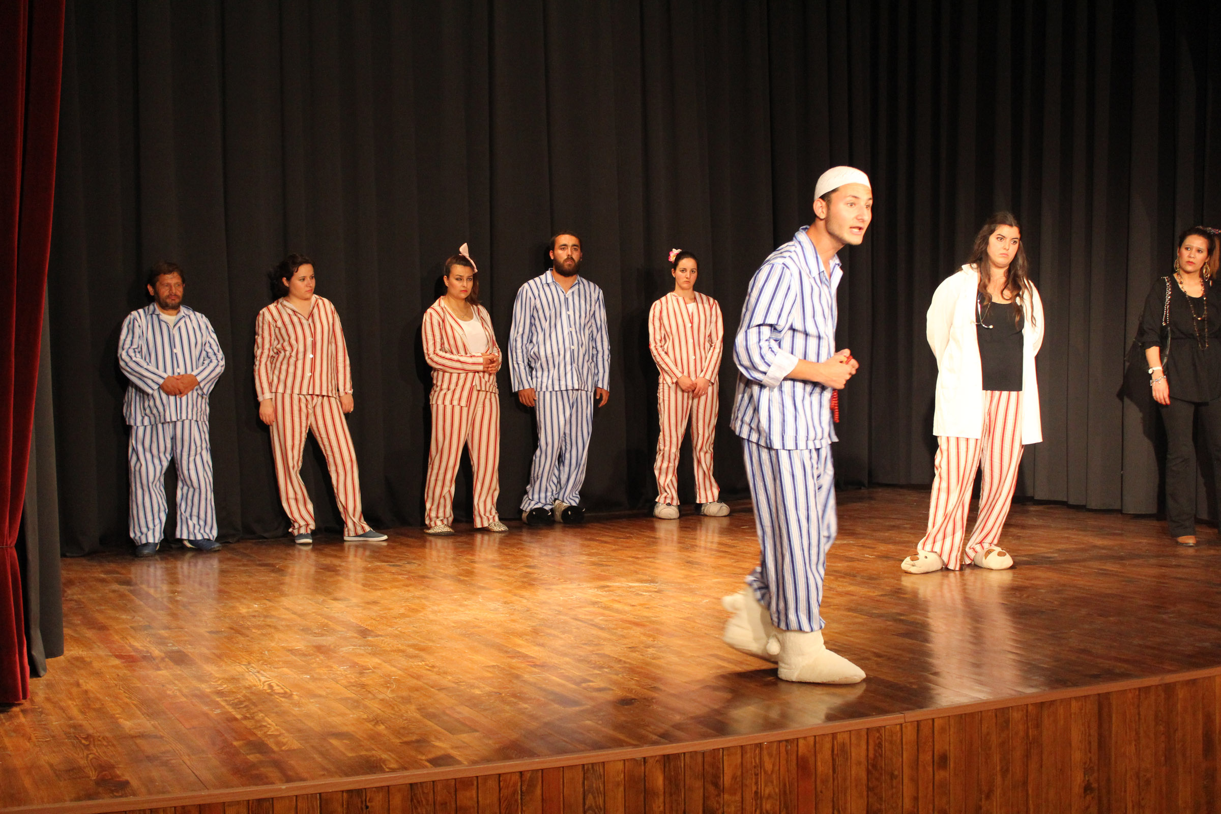 5-TAM MANASIYLA ZEKANIN İNTİHARI