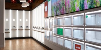 İlgisiz Garsonlardan Şikayet Etmeyeceğiniz İnsansız Fast Food Restoranı