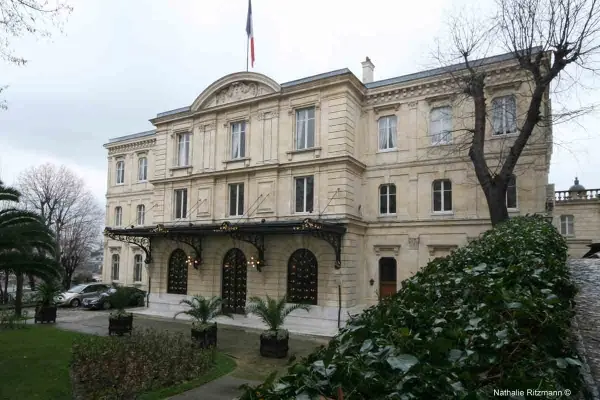 fransa sarayi