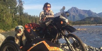 Köpeğini Alıp Alaska’yı Gezen Maceracı Bir Kadının Özendiren 8 Fotoğrafı