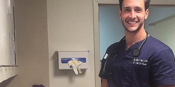 Doktor Korkunuzu Yenmenizi Sağlayacak Yeni Fenomenimiz Yakışıklı Mike Ve Köpeği