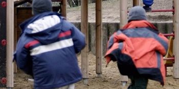 Filmlerden İlham Alarak Anaokulundan Kaçmak İçin Tünel Kazan İki Kafadarın Hikayesi