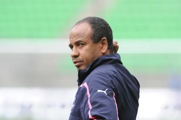 FOOTBALL - FRENCH CHAMPIONSHIP 2010/2011 - L1 - STADE RENNAIS v GIRONDINS BORDEAUX - 30/04/2011 - PHOTO PASCAL ALLEE / DPPI - JEAN TIGANA (BORDEAUX COACH)