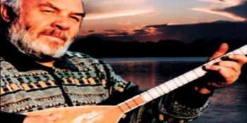 15 Gül Rengi Dizeyle Türkülerin Babası Musa Eroğlu