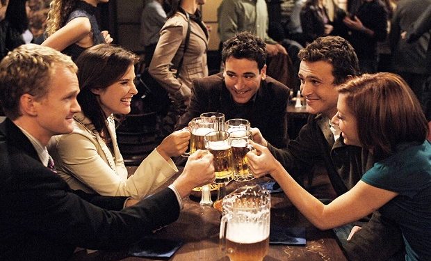** ADVANCE FOR WEEKEND, SEPT. 17-18 **n this undated publicity photo released by CBS, actors, from left, Neil Patrick Harris, Cobie Smulders, Josh Radnor, Jason Segel and Alyson Hannigan appear in the new CBS series "How I Met Your Mother," which premieres at 8:30 p.m., EDT, Monday, Sept. 19, 2005. (AP Photo/CBS, Ron P. Jaffe) 2005 CBS BROADCASTING INC. All Rights Reserved.CBS "How I Met Your Mother" is a smart, sexy new comedy in the "Friends" tradition, with, from left, Neil Patrick Harris, Cobie Smulders, Josh Radnor, Jason Segel and Alyson Hannigan.