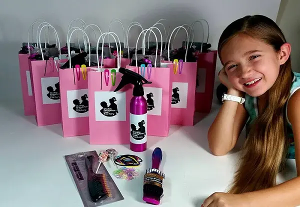 dad-does-daughters-hair-teaches-others-emma-