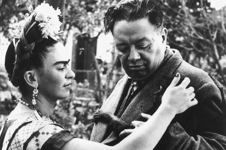 frida-kahlo-diego-rivera-listelist