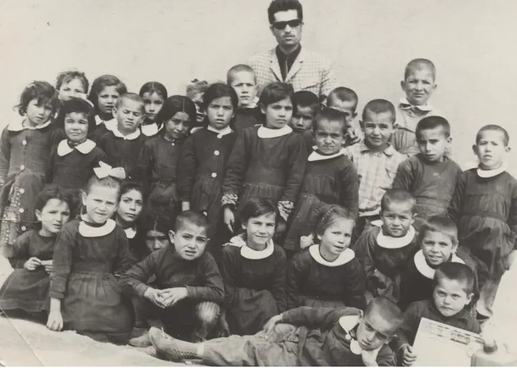 3. Dünyanın bütün çiçeklerini diyorum