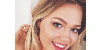 Kusursuz Instagram Fotoğraflarının Arkasındaki Acımasız Gerçekleri Açıklayan 18 Yaşındaki Modelin Hikayesi