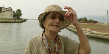 11 Maddede Türk Şiirinin Öz Annesi, İnceliklerin Şairi Gülten Akın