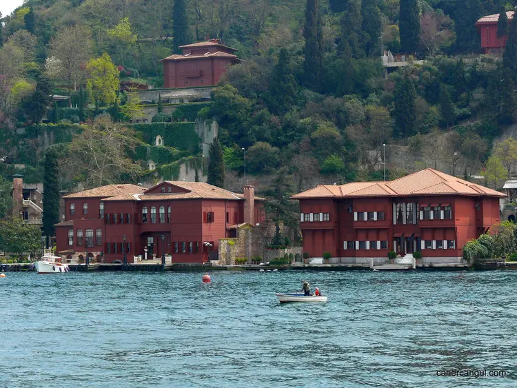kont ostrolog ve hadi sami bey